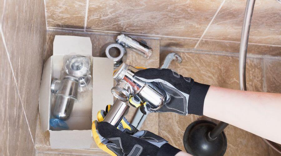 Professional gutter cleaning in Keithville, LA